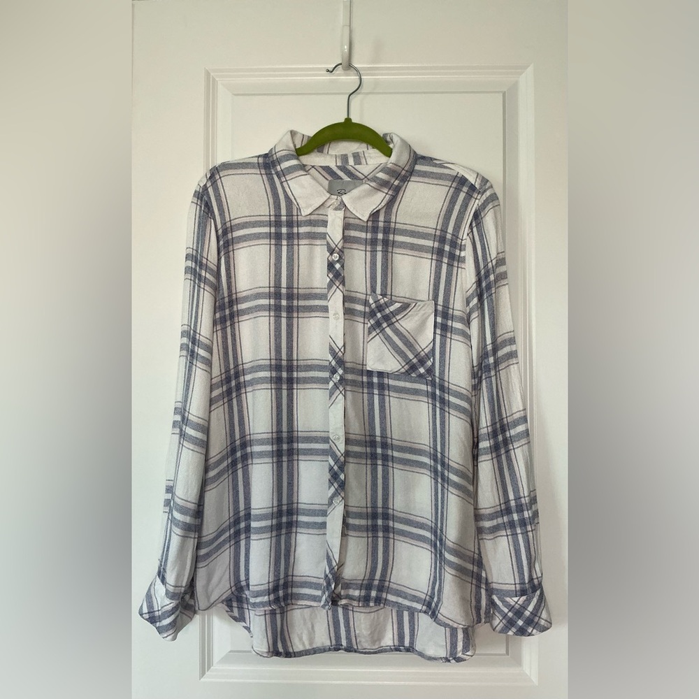 Rails Women’s Hunter Flannel Button Down White Pink Blue Size M